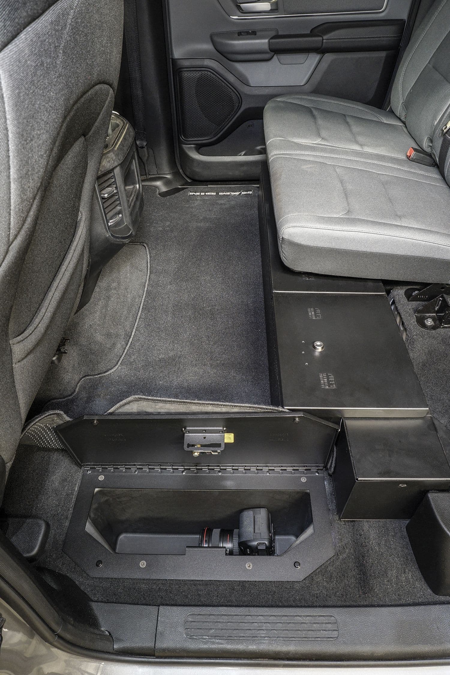 9537-357-01 - Image 4