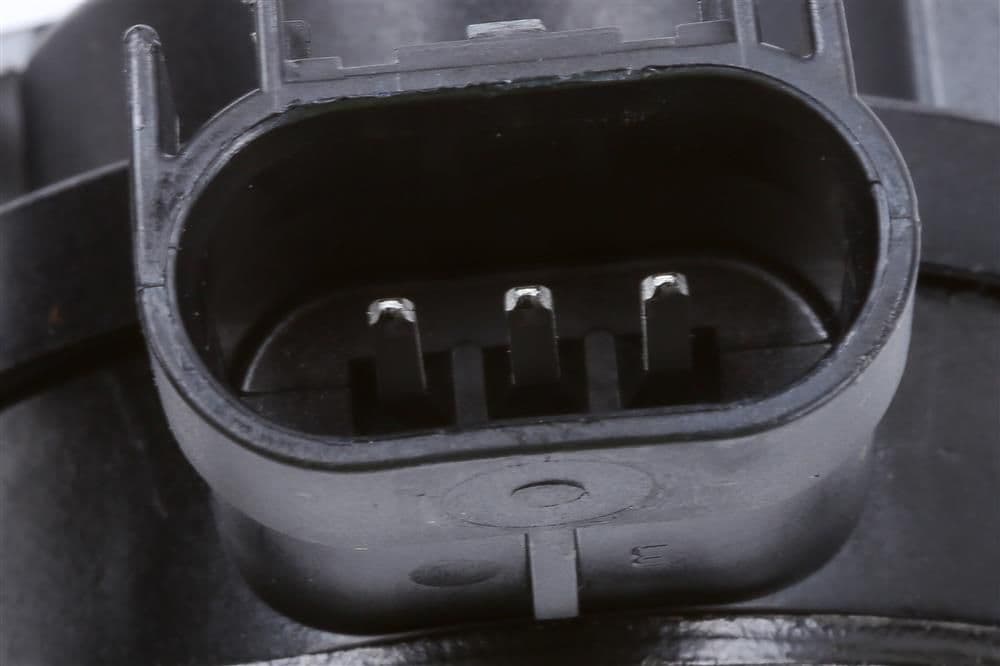 4-23126645 - Image 2