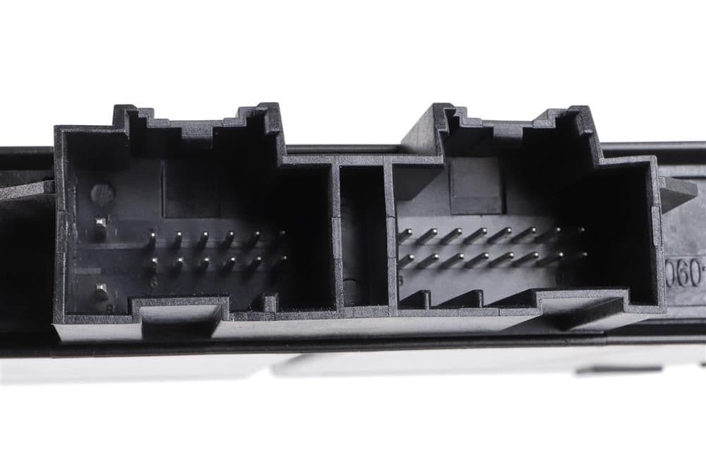 4-85579623 - Image 2