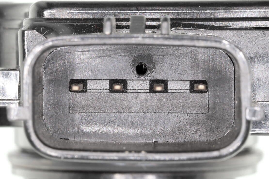 370-V37-72-0087 - Image 3