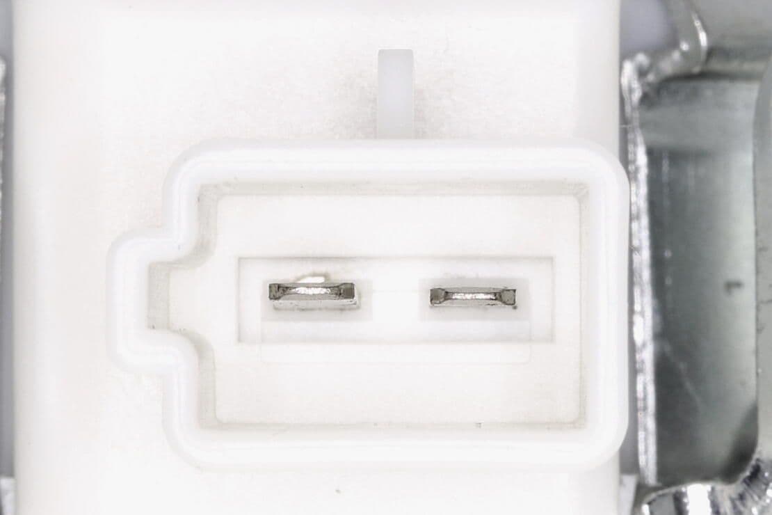 370-V25-77-0157 - Image 3