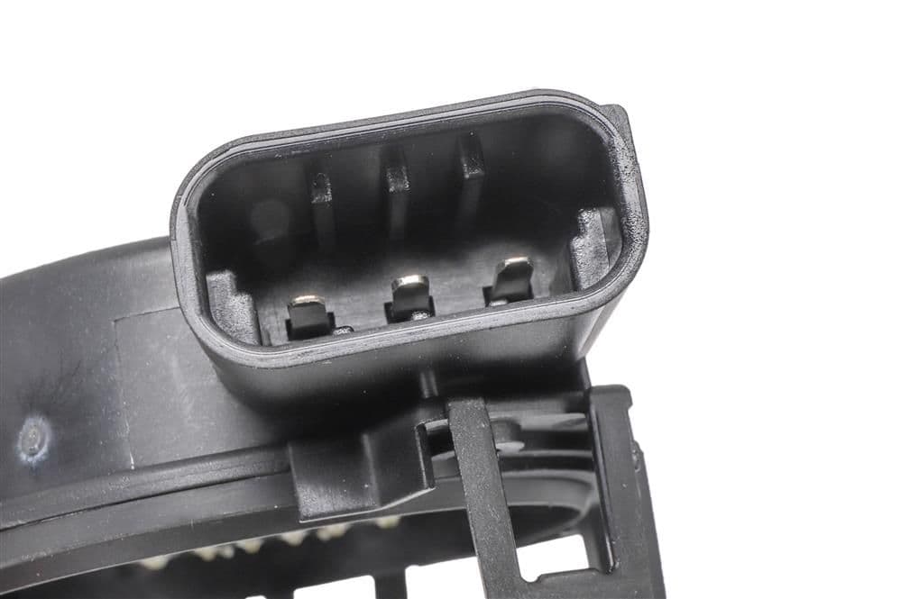 4-19432286 - Image 3