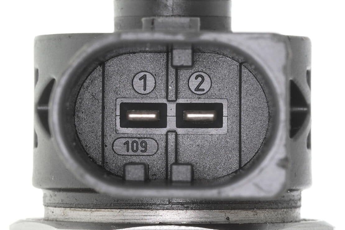 370-V10-11-0014 - Image 2