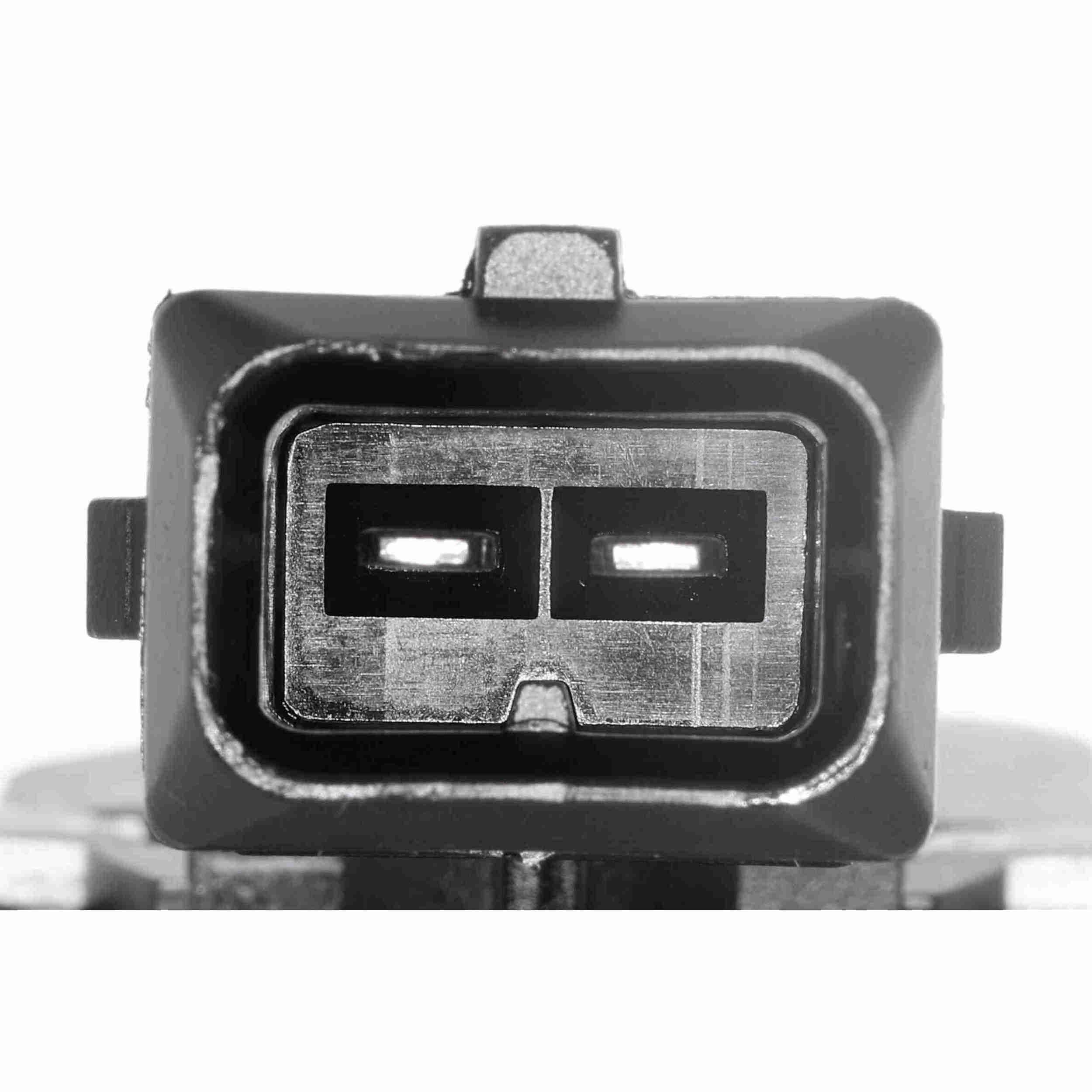 346-V20-3674 - Image 2