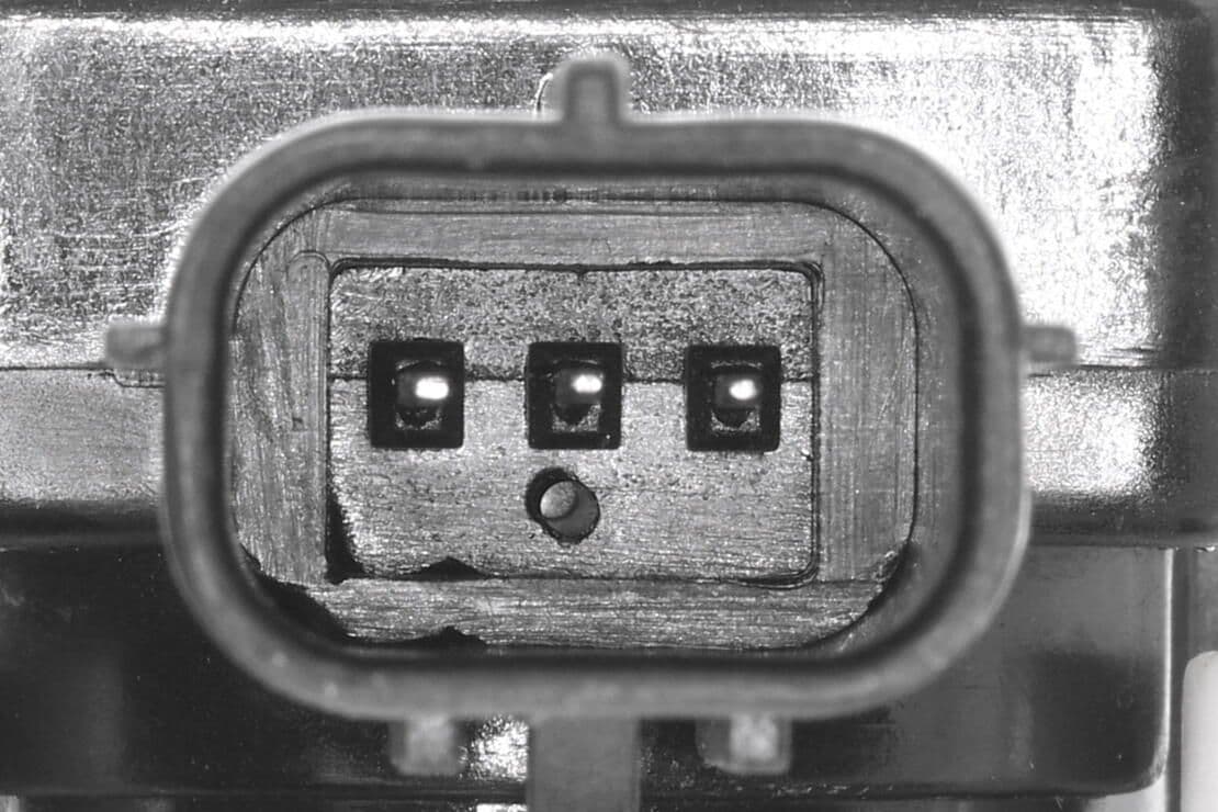 370-V70-72-0391 - Image 2