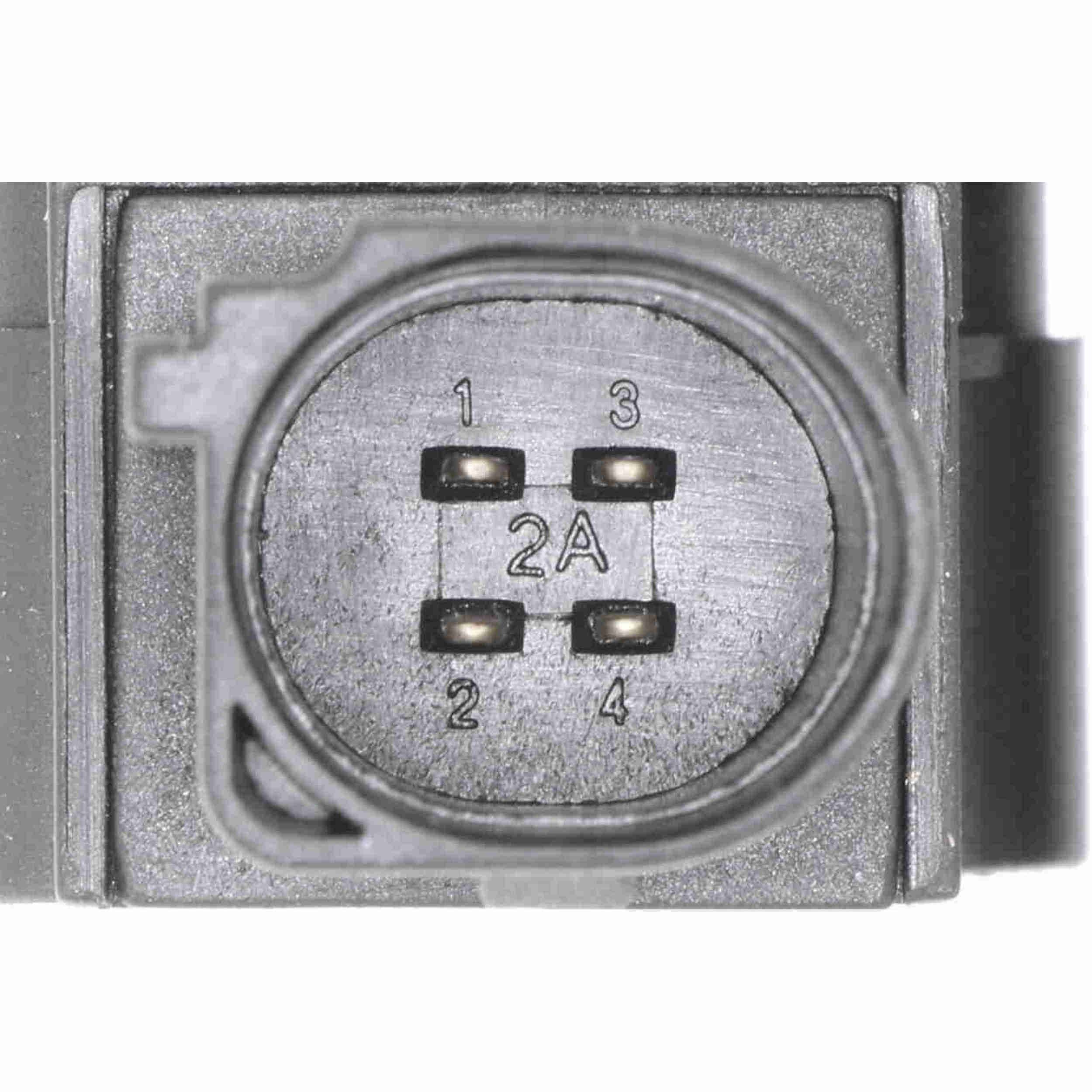 370-V10-72-0064 - Image 3