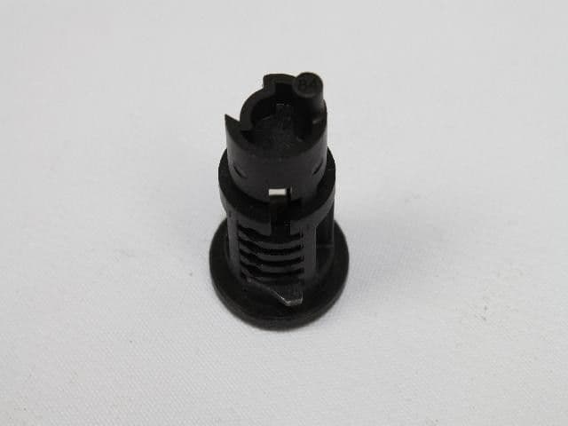 66-04746315 - Image 2