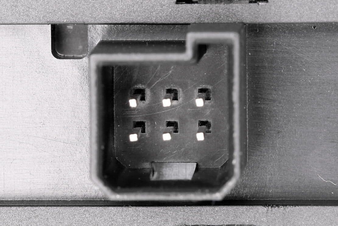 370-V40-73-0086 - Image 2