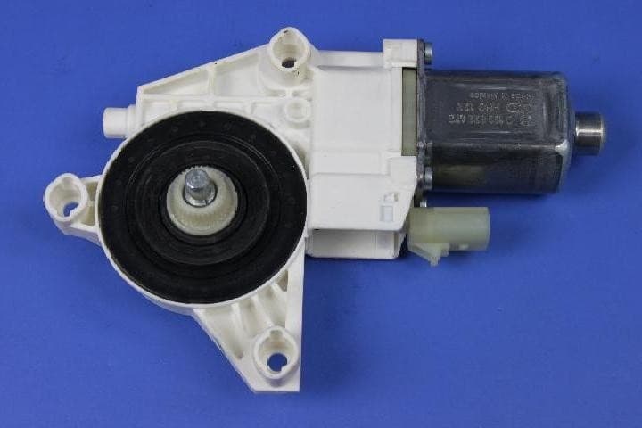 66-04589153AA - Image 2