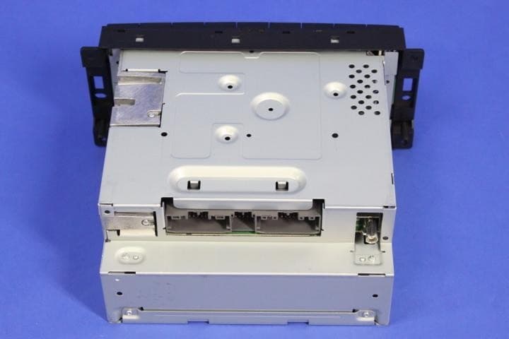 66-05064951AI - Image 3