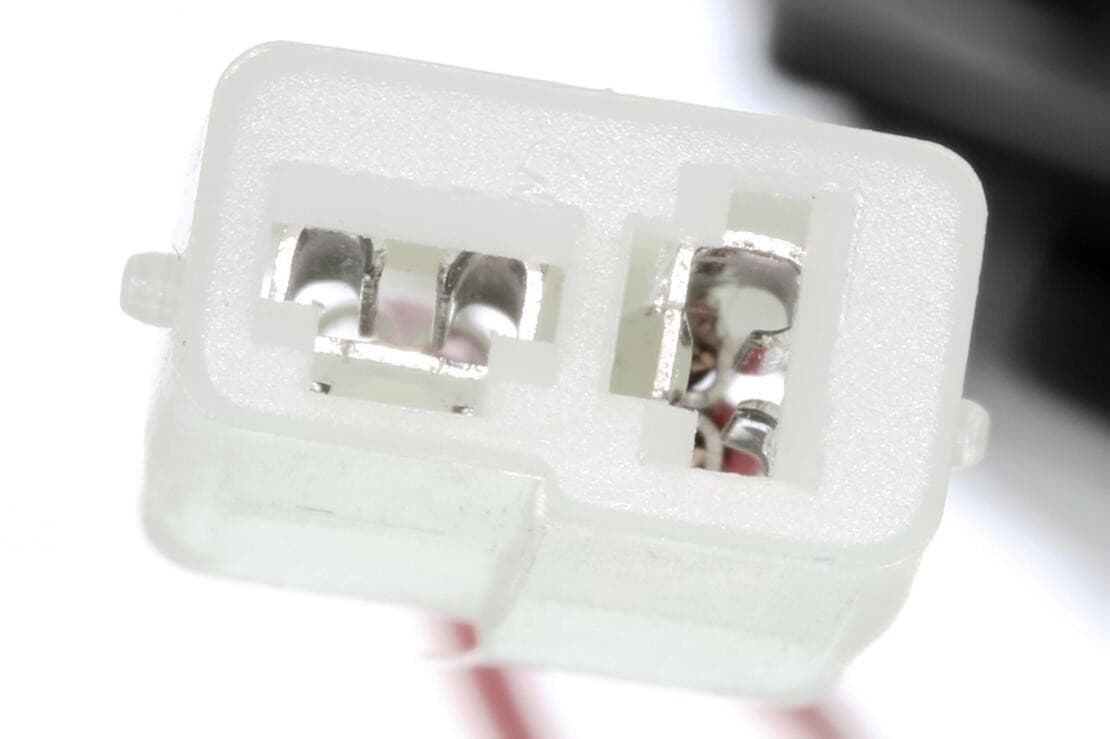 370-V10-84-0098 - Image 3