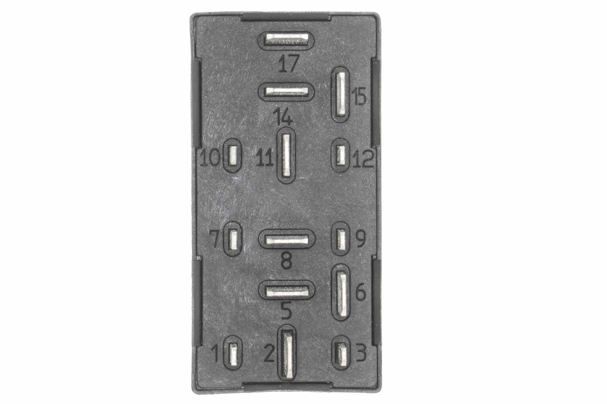 370-V15-71-0048 - Image 3