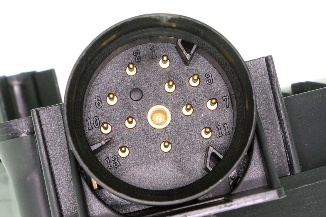 370-V30-86-0001 - Image 4