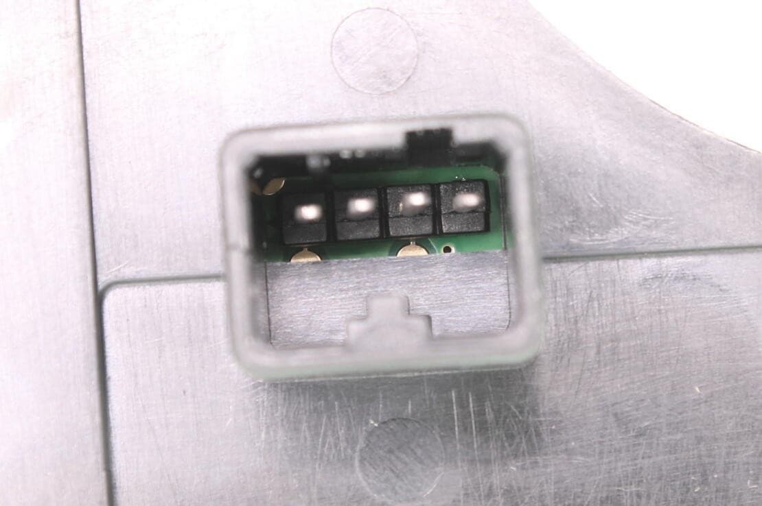 370-V33-80-0001 - Image 4