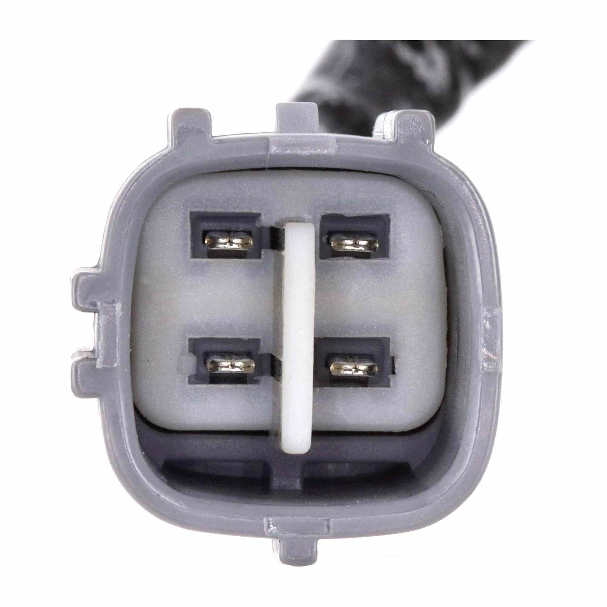 370-V70-76-0021 - Image 2